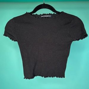 Brandy Melville lettuce trim crop